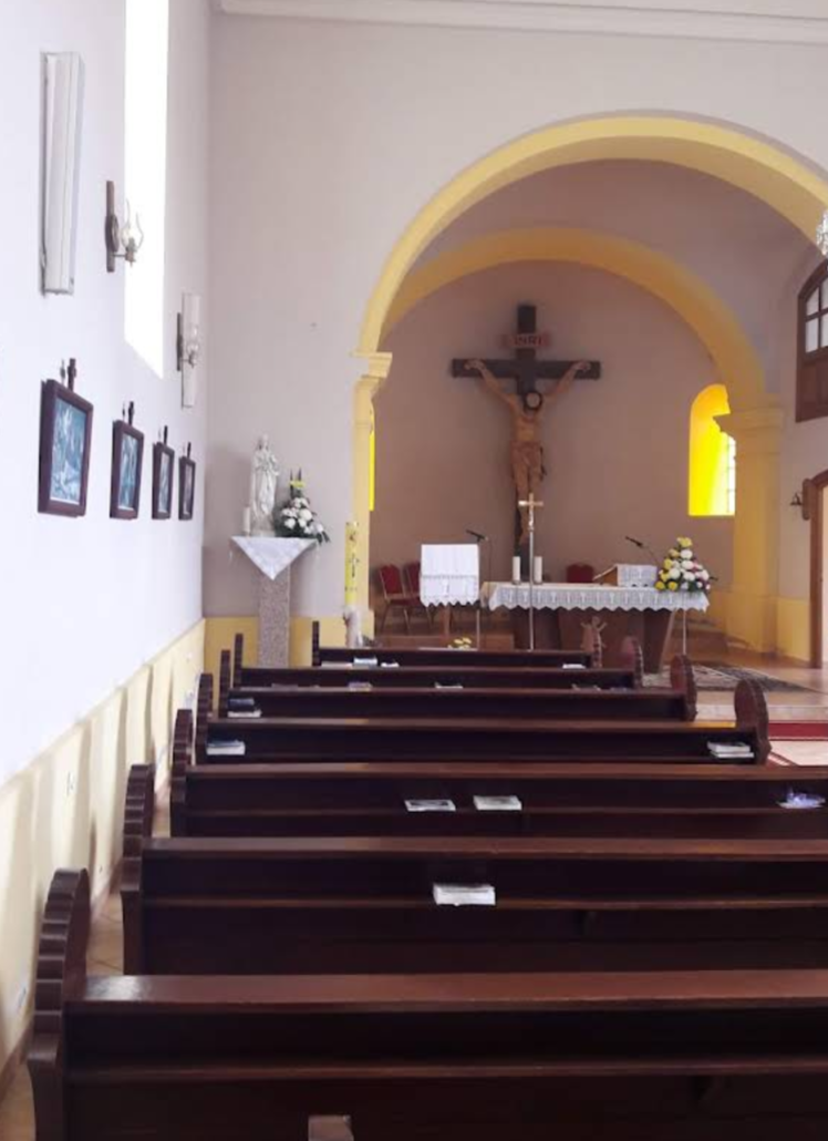 Petlovac - Crkva Našašća Svetog Križa - Szent Kereszt feltalálása-plébániatemplom