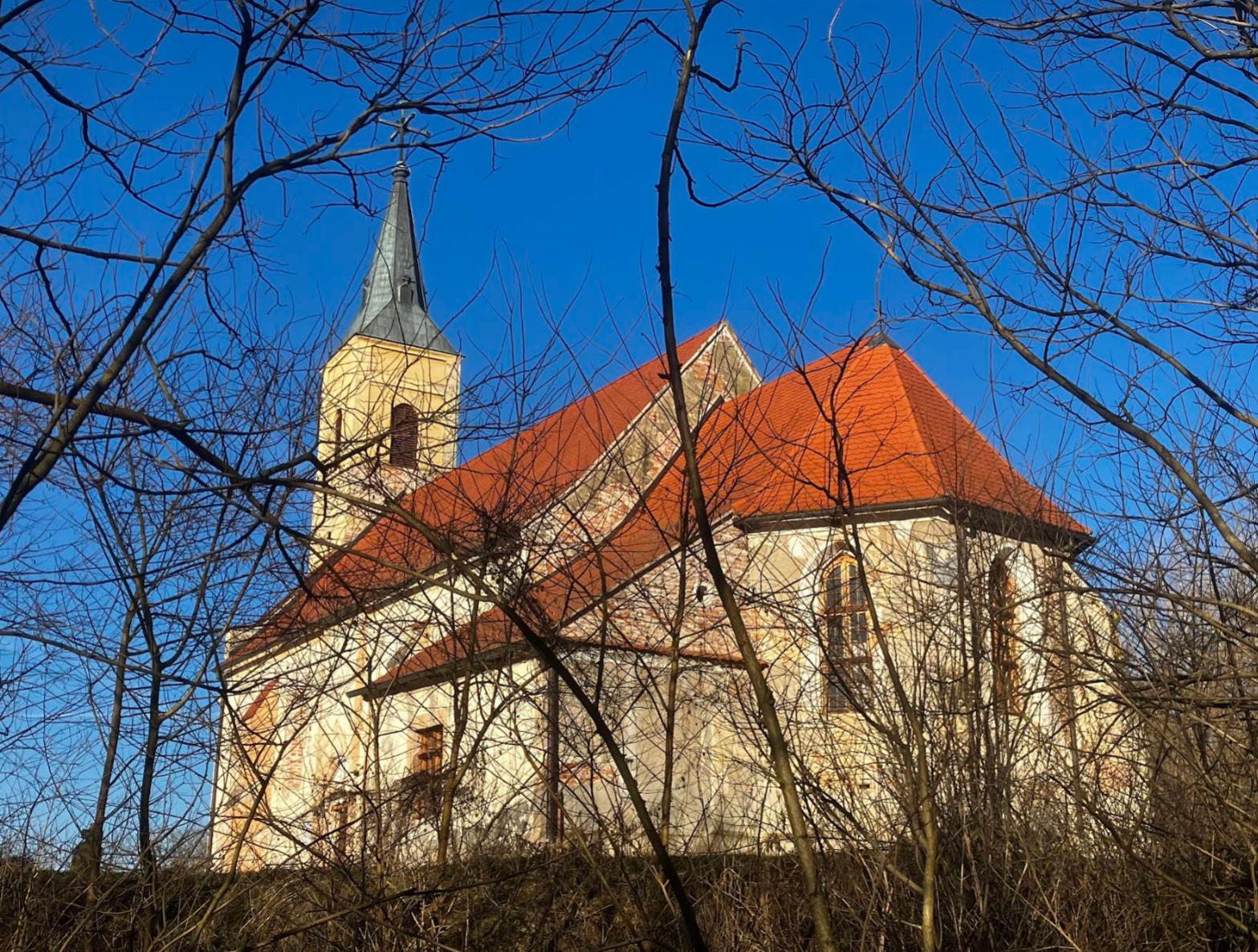 Sveti Đurađ - Szentgyörgy - Crkva sv. Jurja - Szent György-templom a temetőben