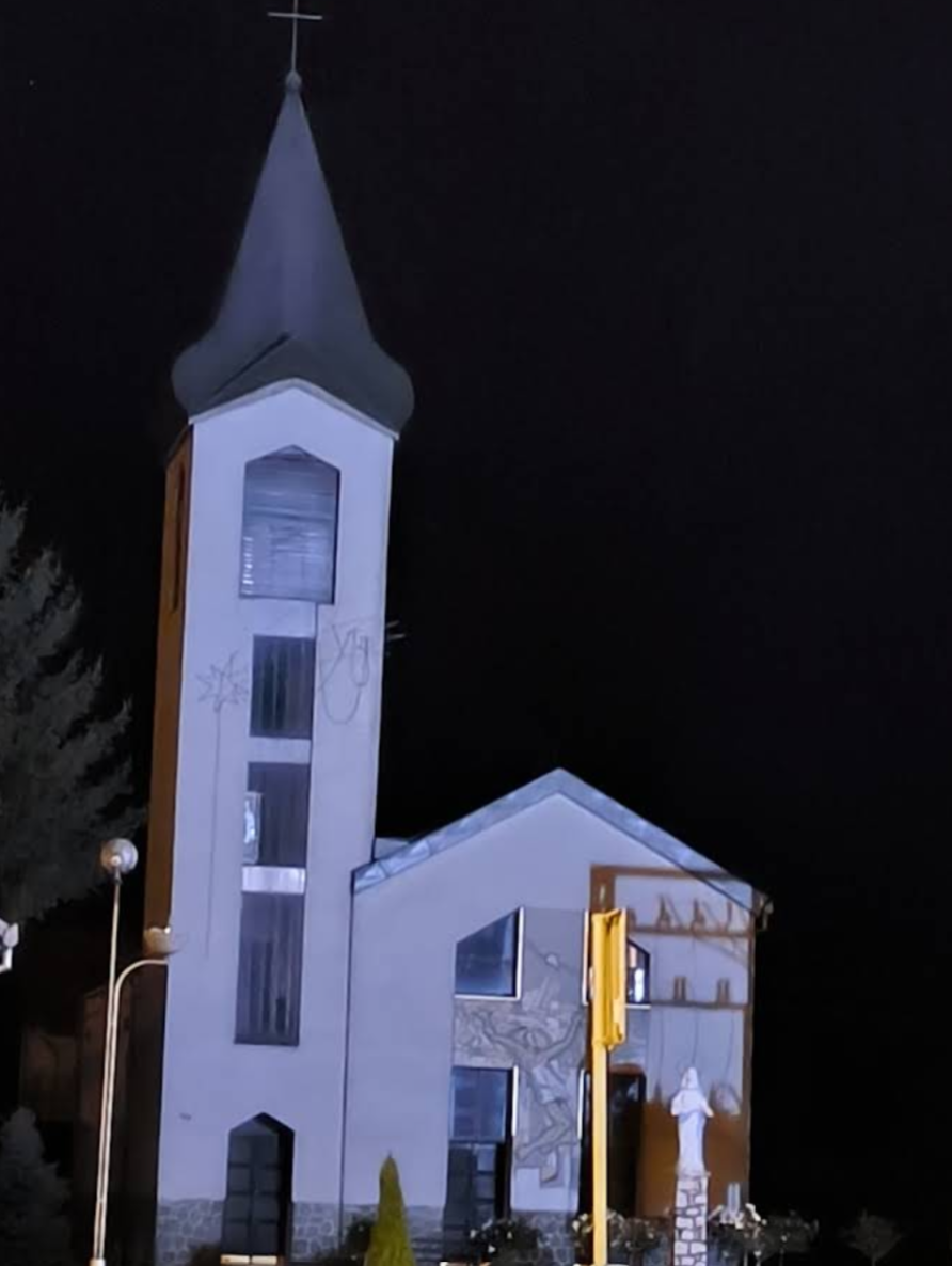 Velimirovac - Župna crkva Gospe Fatimske - Fatimai Szűzanya-plébániatemplom