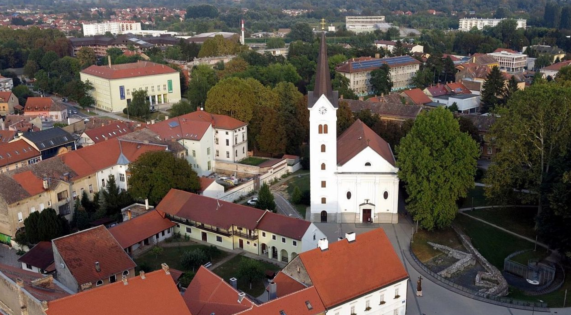 Sisak - Sziszek - Katedrala Uzvišenja Svetog Križa u Sisku/Sisačka katedrala - Szent Kereszt felmagasztalása-székesegyház