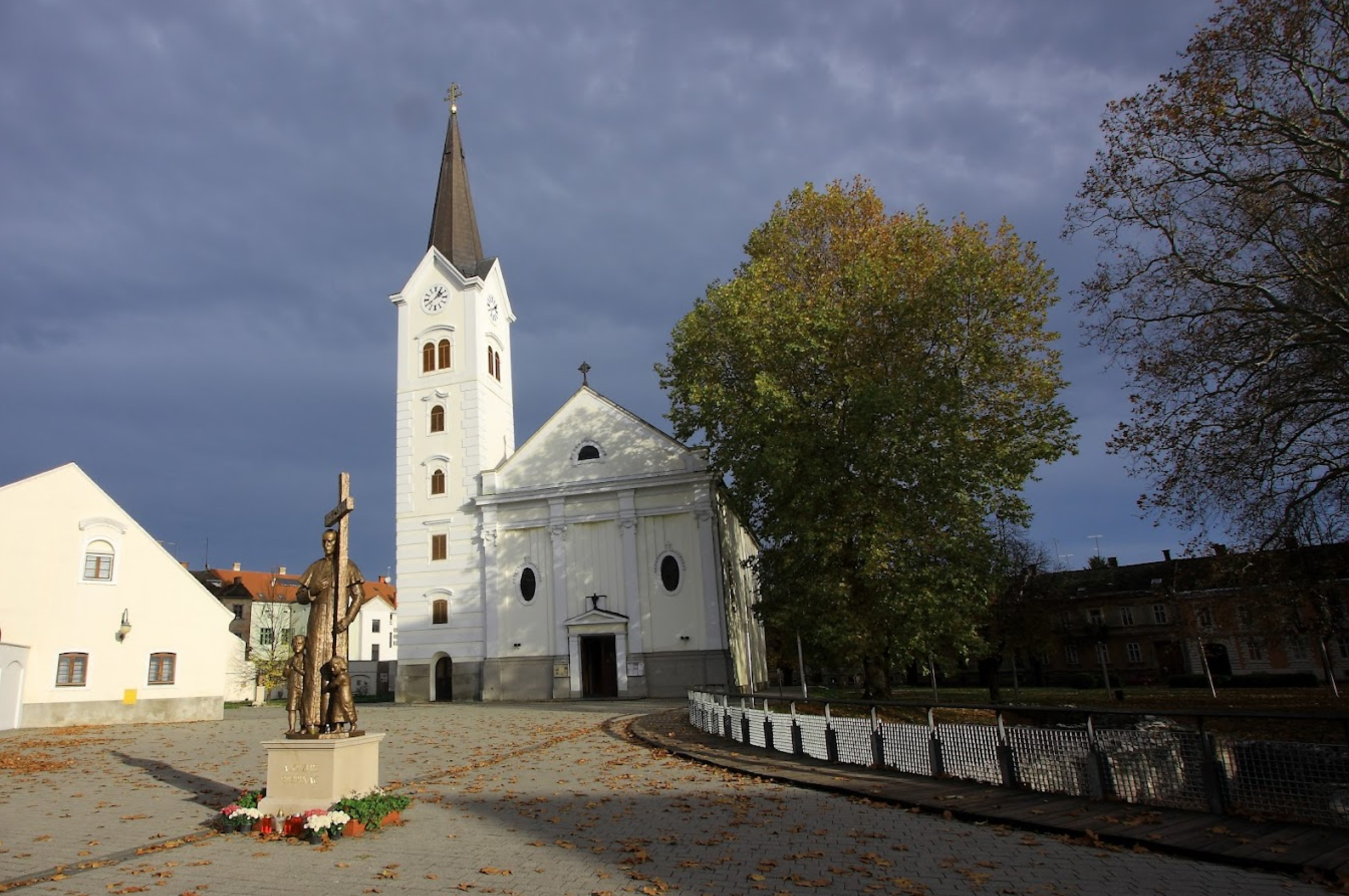 Sisak - Sziszek - Katedrala Uzvišenja Svetog Križa u Sisku/Sisačka katedrala - Szent Kereszt felmagasztalása-székesegyház