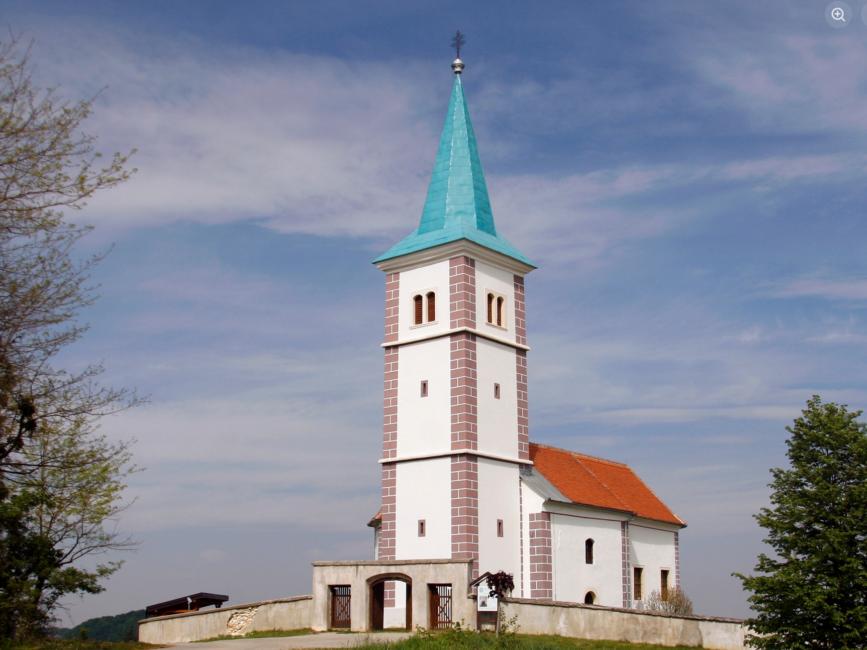 Donja Voća - Kapela sv. Toma apostola i Izidora - Szent Tamás apostol és Szent Izidor-kápolna