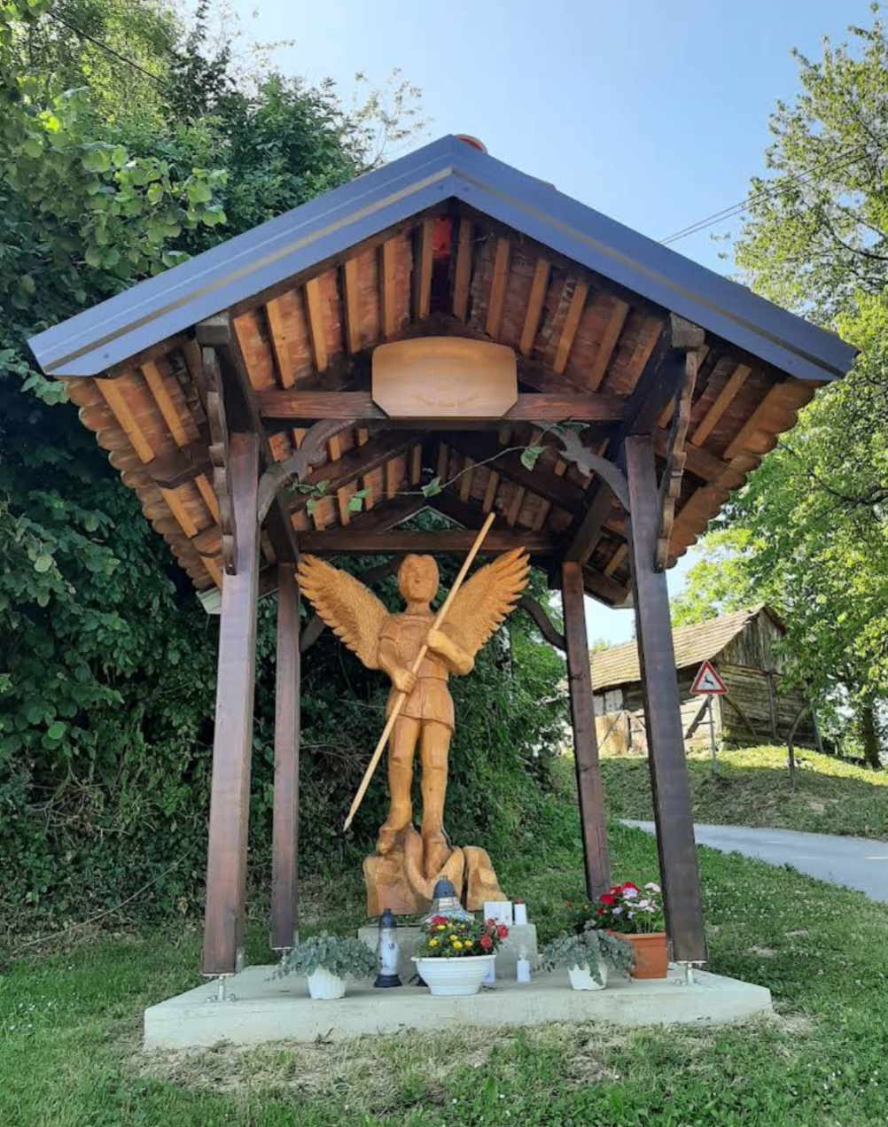 Gornji Martijanec - Kip Sv. Arkanđeo Mihael - Szent Mihály arkangyal-szobor