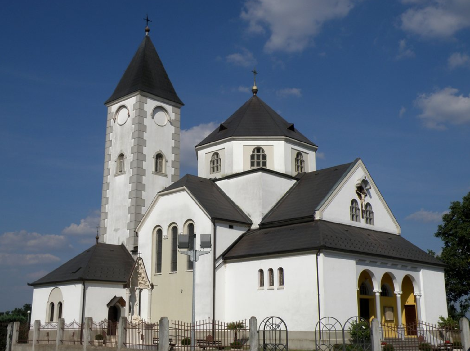 Sračinec - Župna crkva sv. Mihaela Arkanđela - Szent Mihály arkangyal-plébániatemplom