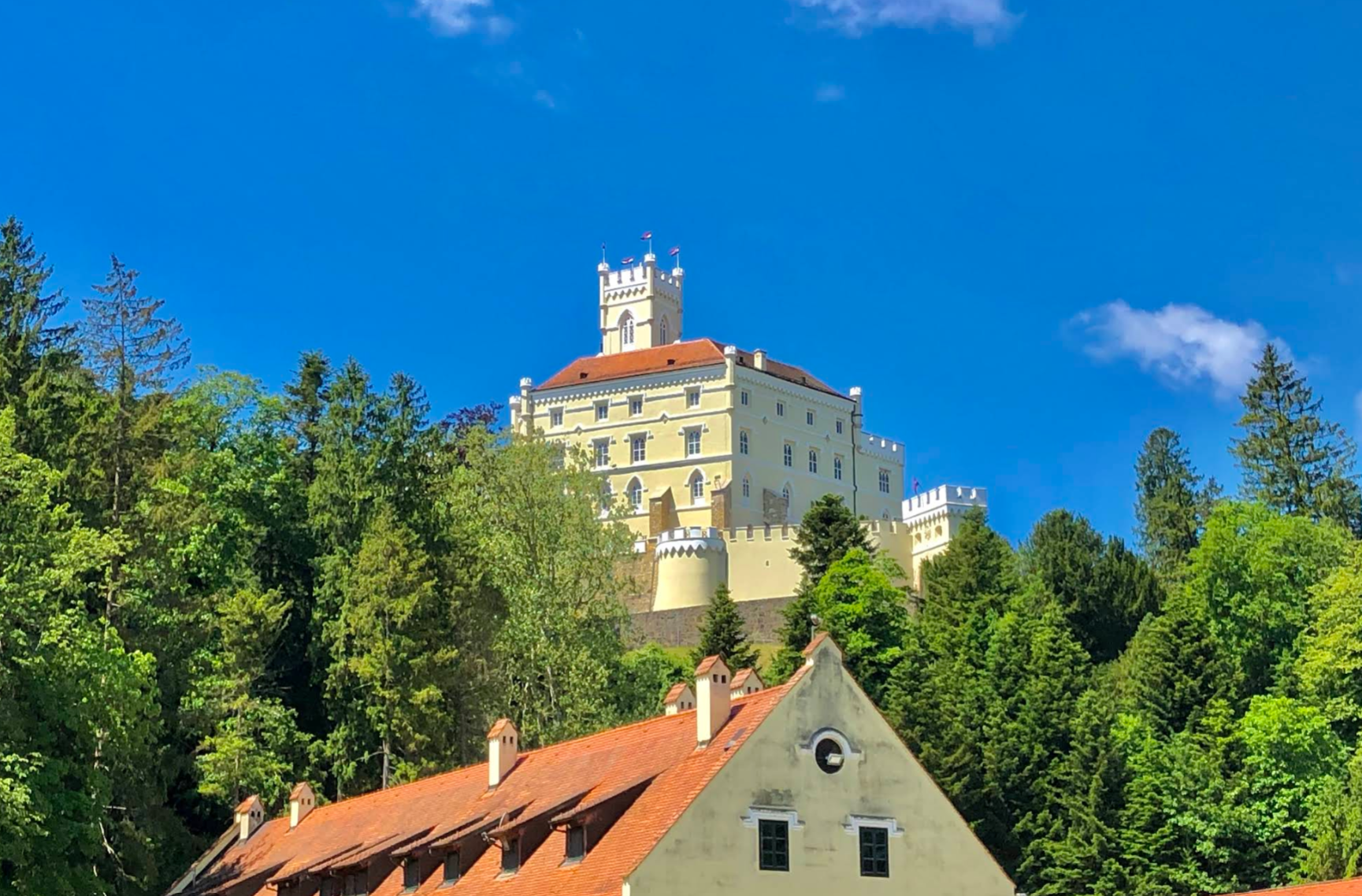 Trakošćan - Trakostyán - Dvor/dvorec Trakošćan - Trakostyán várkastélya