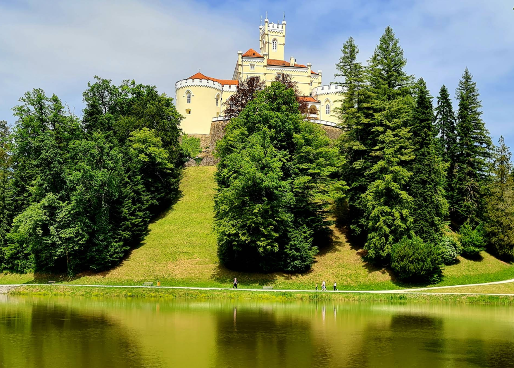 Trakošćan - Trakostyán - Dvor/dvorec Trakošćan - Trakostyán várkastélya