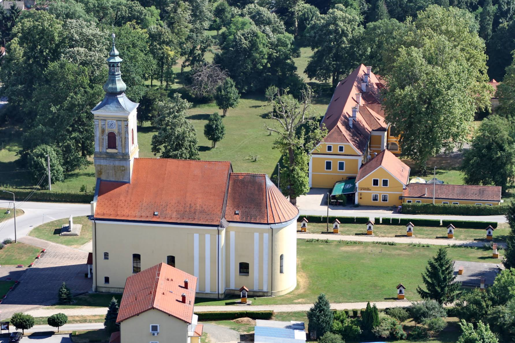 Veliki Bukovec - Župna crkva svetog Franje Asiškog - Assisi Szent Ferenc-plébániatemplom