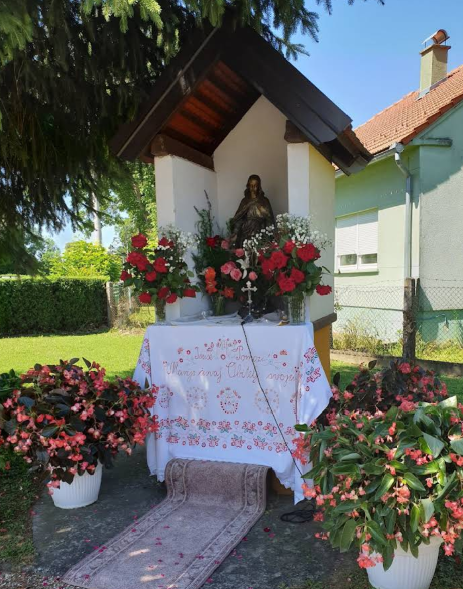 Veliki Bukovec - Župna crkva svetog Franje Asiškog - Assisi Szent Ferenc-plébániatemplom