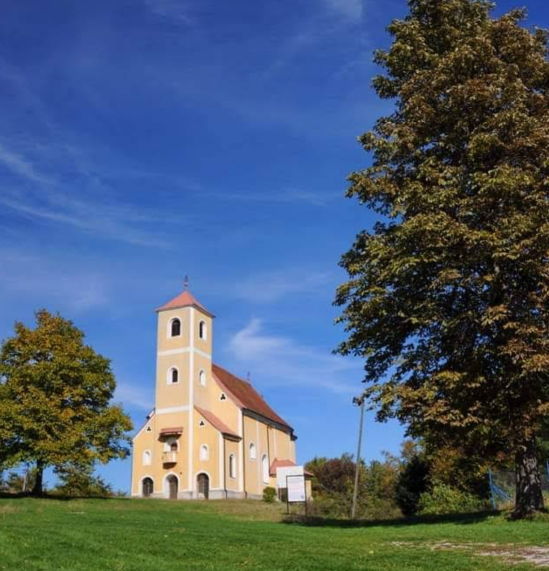 Žarovnica - Kapela Majka Božja Snježna na brežuljku Jelenec - Havas Boldogasszony-kápolna a Jelenec-dombon
