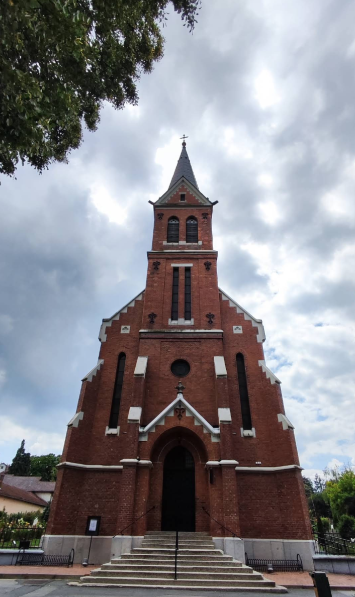 Slatina - Župna crkva sv. Josipa - Szent József-plébániatemplom