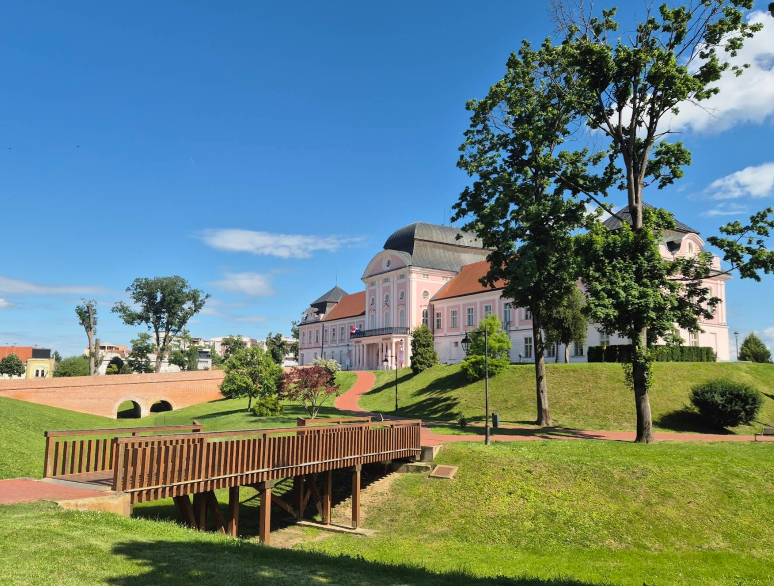 Virovitica - Dvorac Pejačević, Gradski muzej Virovitica - Pejácsevich-kastély, városi múzeum