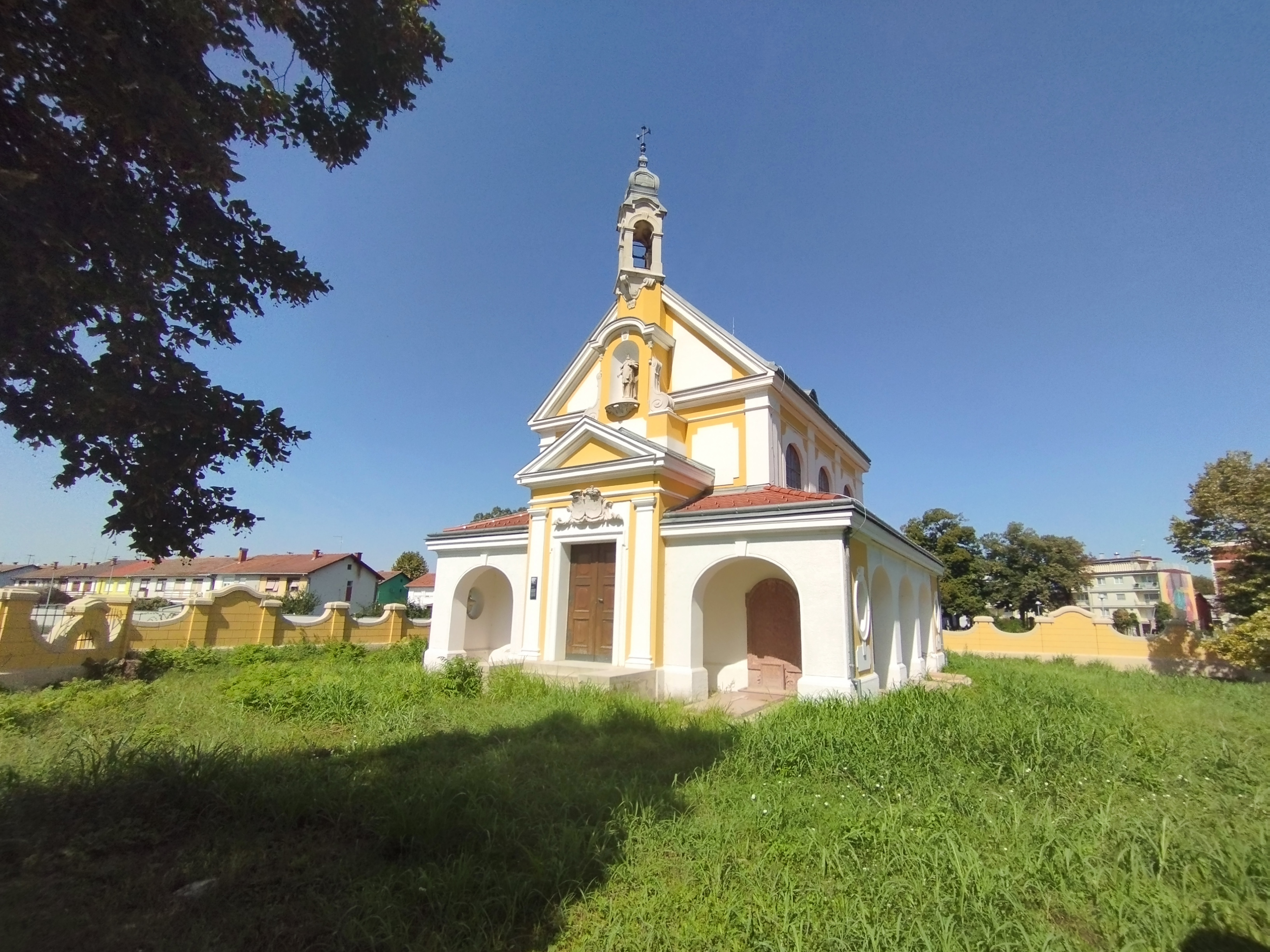 Vukovar - Mauzolej obitelji Eltz, Kapela Uzašašća Kristova - Eltz család mauzóleuma, Krisztus mennybemenetele-kápolna