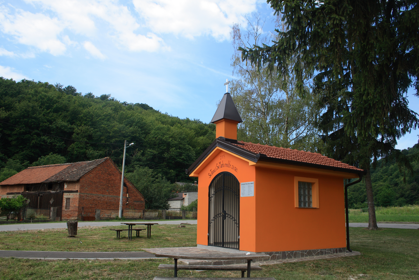 Kašina - Kapelica svetog Tome i svetog Marka apostola - Szent Tamás és Szent Márk apostolok-kápolna