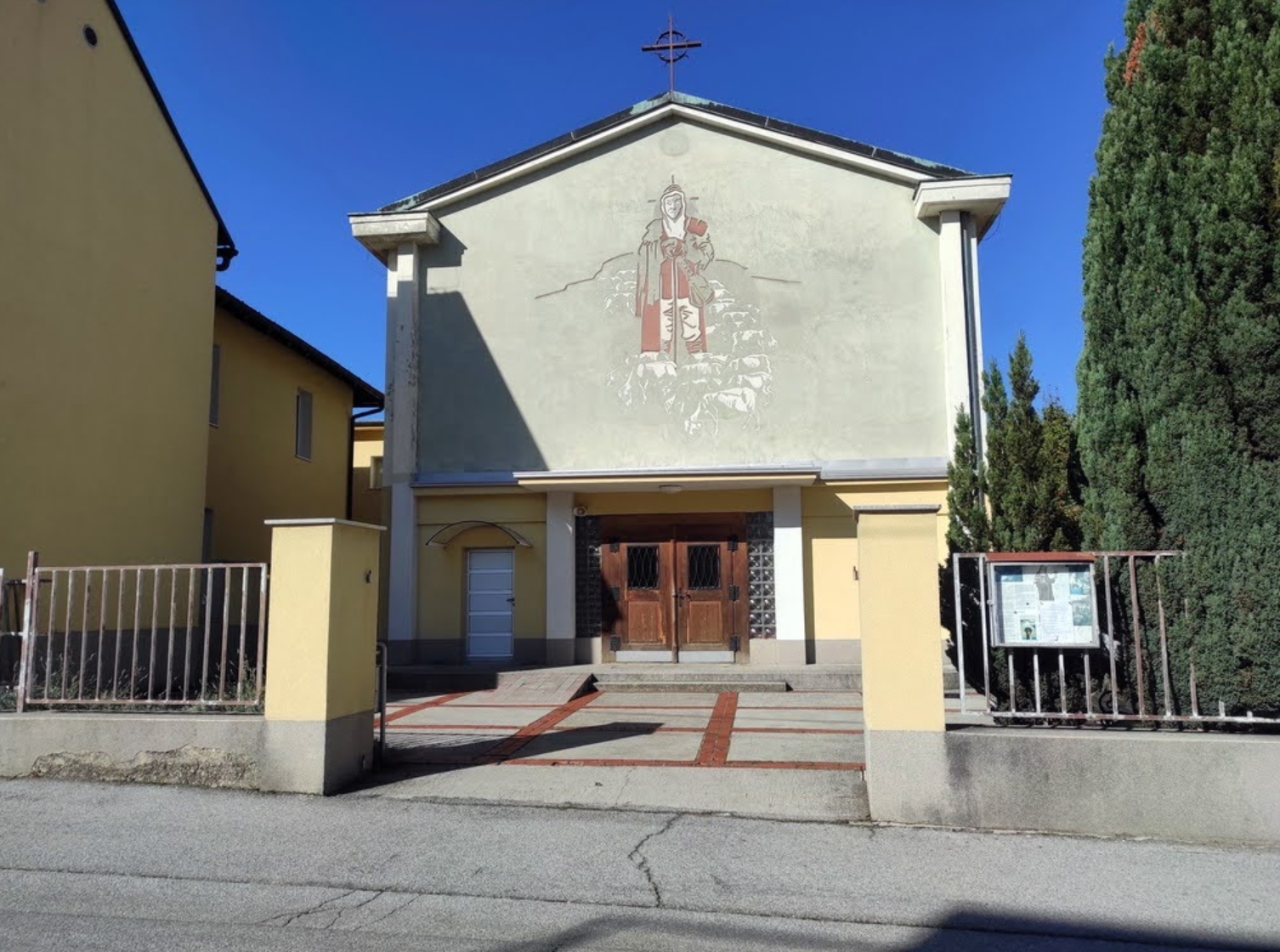 Zagreb, Črnomerec - Samostan svete Klare, kapela Bezgrašnog Srca Marijina - Szent Klára-kolostor, Mária Szeplőtelen Szíve-kápolna