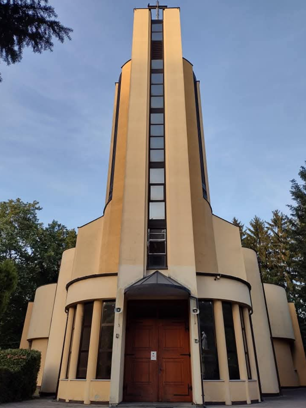 Zagreb, Maksimir - Župna crkva svetog Jeromina - Szent Jeromos-plébániatemplom