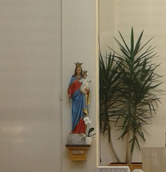 Zagreb, Novi Zagreb – istok - Župna crkva Blažena Djevica Marija kraljice hrvata u Remetincu - Remetineci Boldogságos Szűz Mária a horvátok királynője-plébániatemplom
