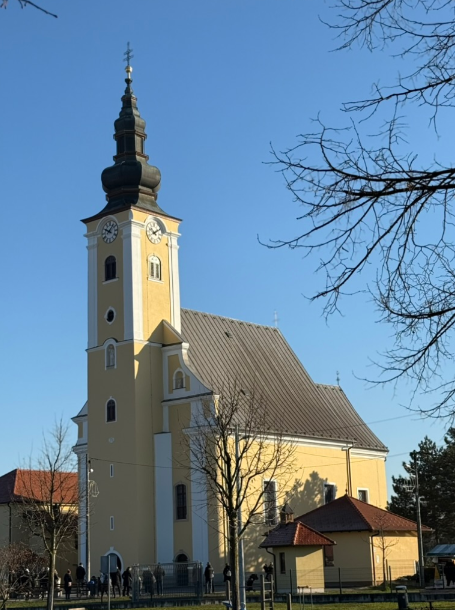 Zagreb, Novi Zagreb – istok - Župna crkva sv. Ivan Nepomuk - Nepomuki Szent János-plébániatemplom