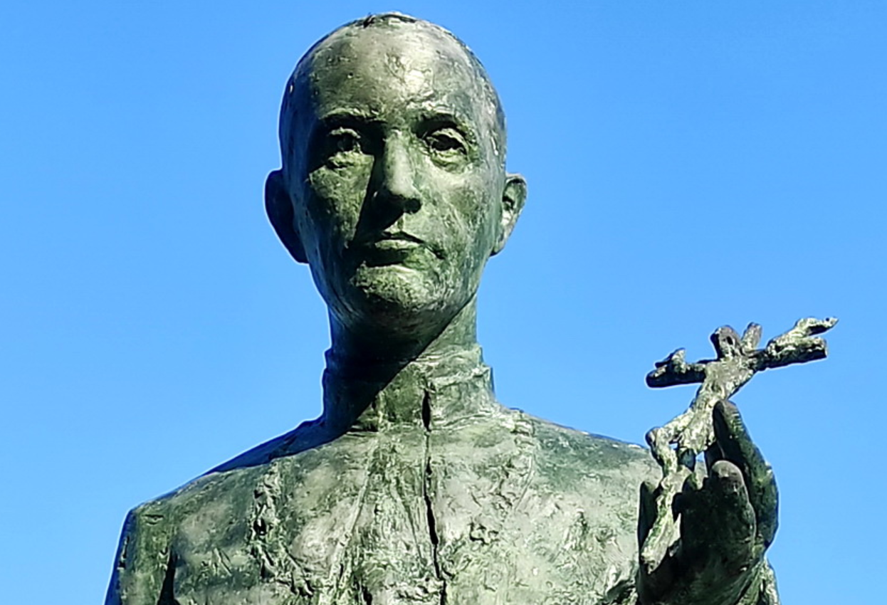 Zagreb, Novi Zagreb – istok - Župna crkva sv. Ivan Nepomuk - Nepomuki Szent János-plébániatemplom