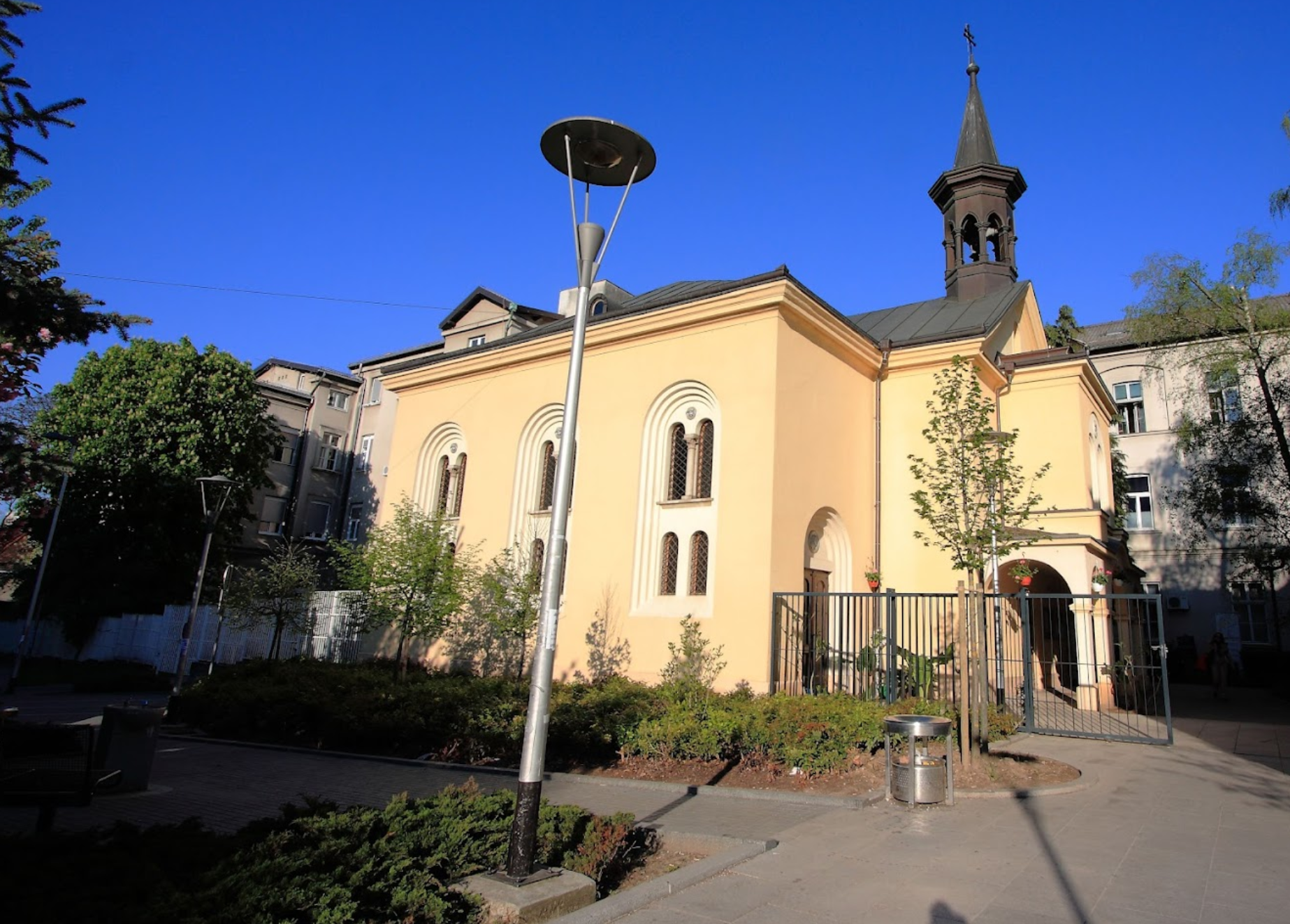Zagreb, Črnomerec - Župna crkva Presvetog Srca Isusova - Jézus Szent Szíve-plébániatemplom
