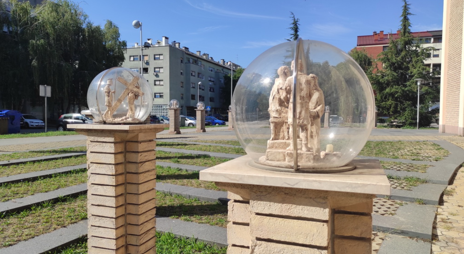 Zagreb, Stenjevec - Župna crkva Bezgrešnog Začeća Blažene Djevice Marije - Boldogságos Szűz Mária Szeplőtelen fogantatása-plébániatemplom