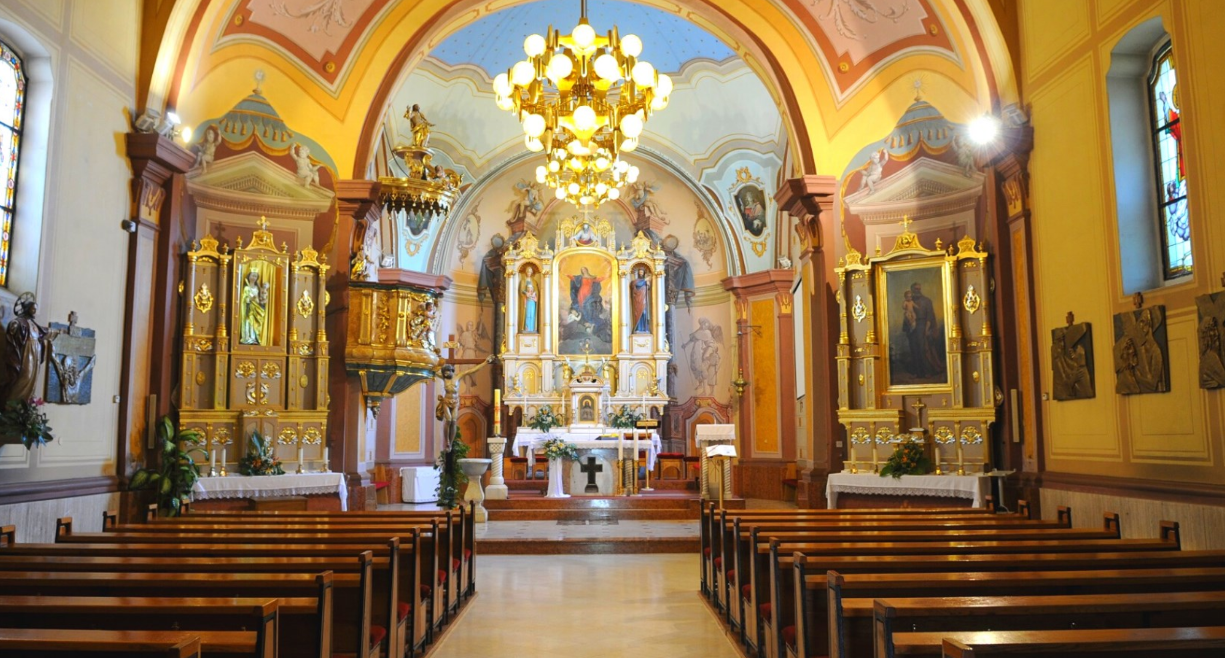 Zagreb, Stenjevec - Župna crkva Uznesenja Blažene Djevice Marije (BDM) - Boldogságos Szűz Mária Mennybemenetele-templom