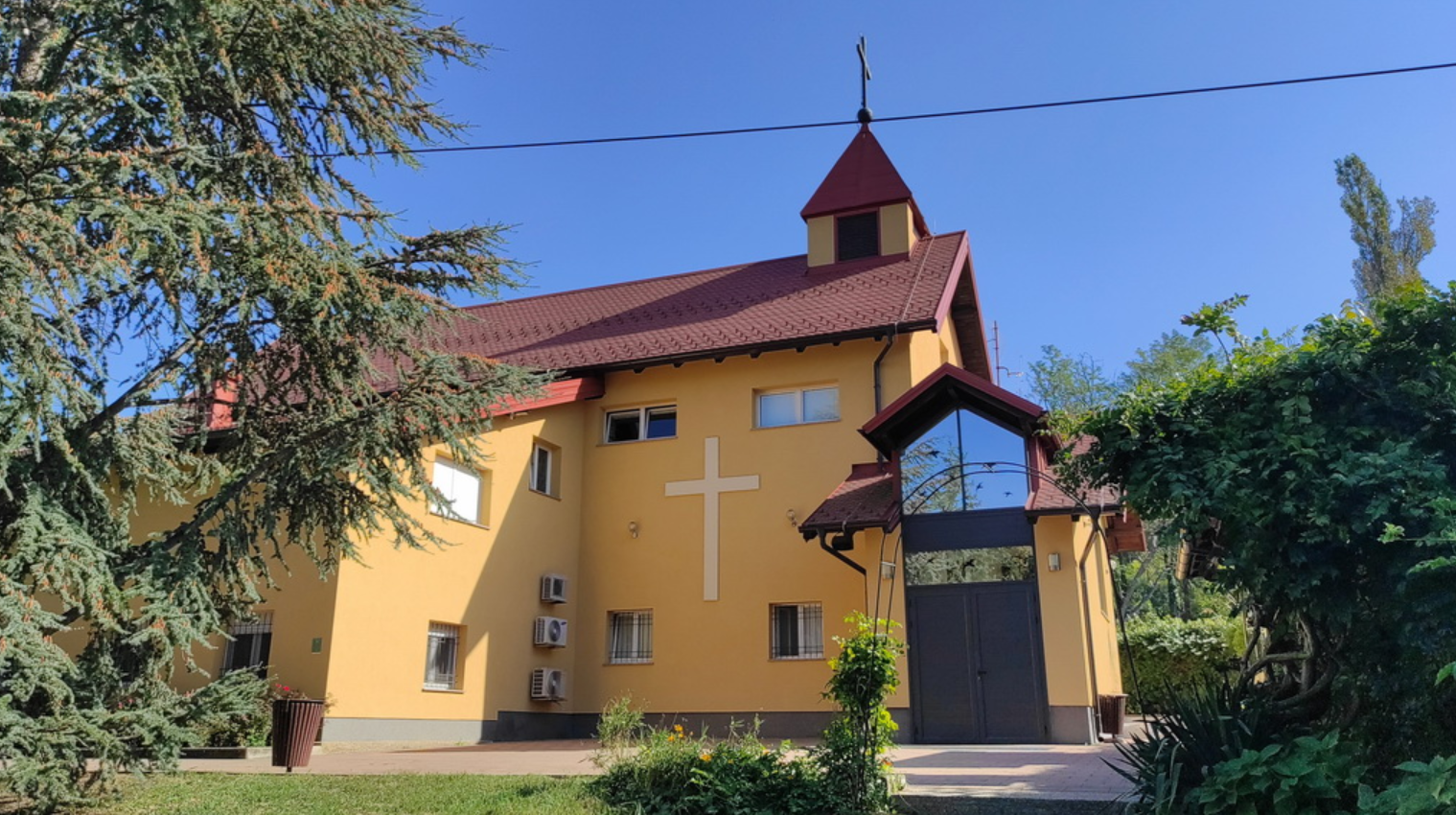 Zagreb, Podsused–Vrapče - Župna crkva svetog Josipa Radnika - Munkás Szent József-plébániatemplom
