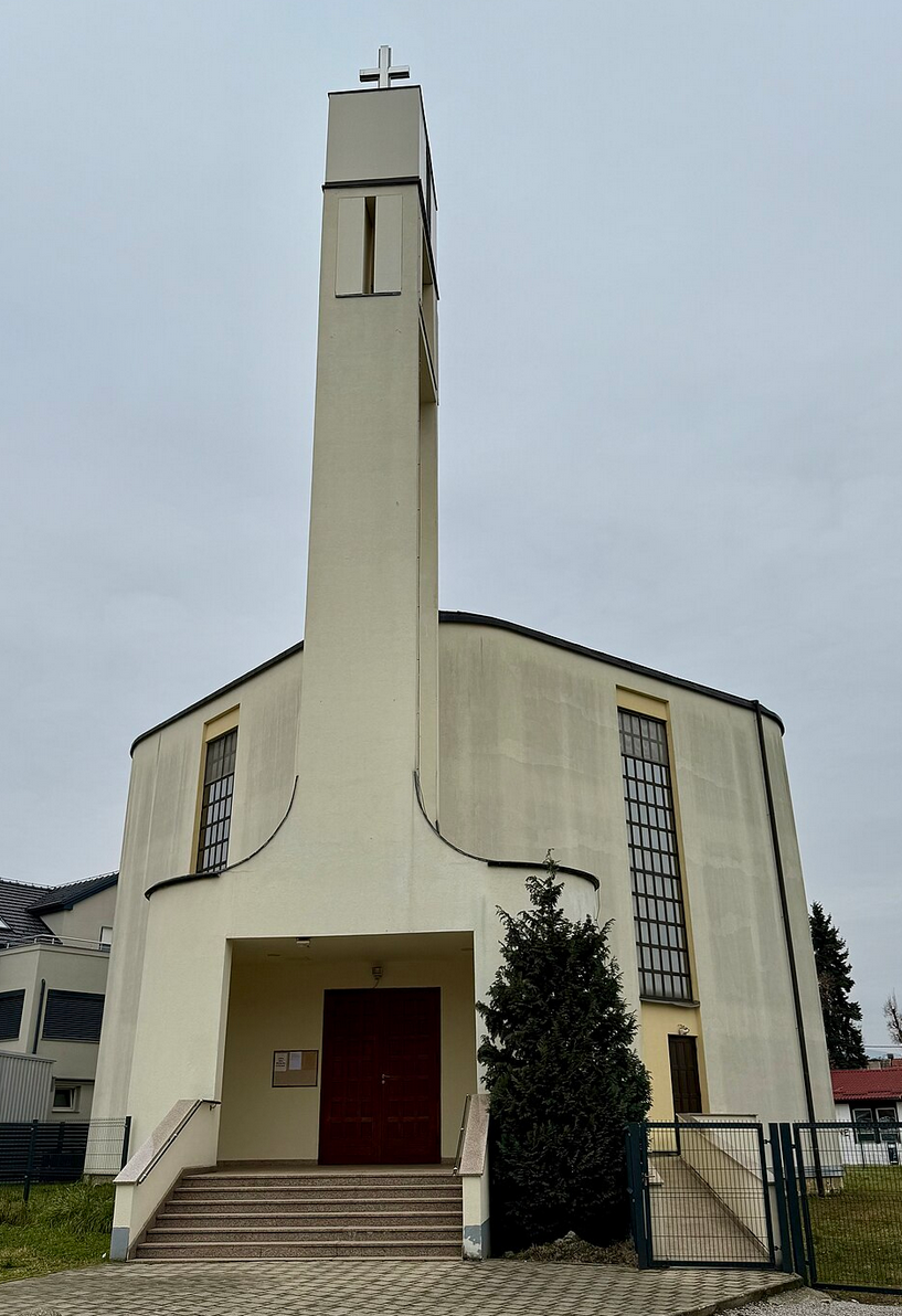 Zagreb, Donja Dubrava - Kapela Majke Božje Lurdske - Lourdes-i Szűzanya-kápolna