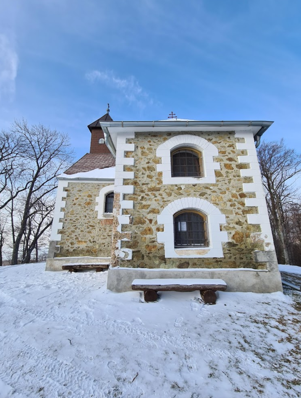 Zagreb, Podsljeme - Kapelica sv. Jakov na vrhu Veliki Plazur (869 mnv) - Szent Jakab-kápolna (869 m)