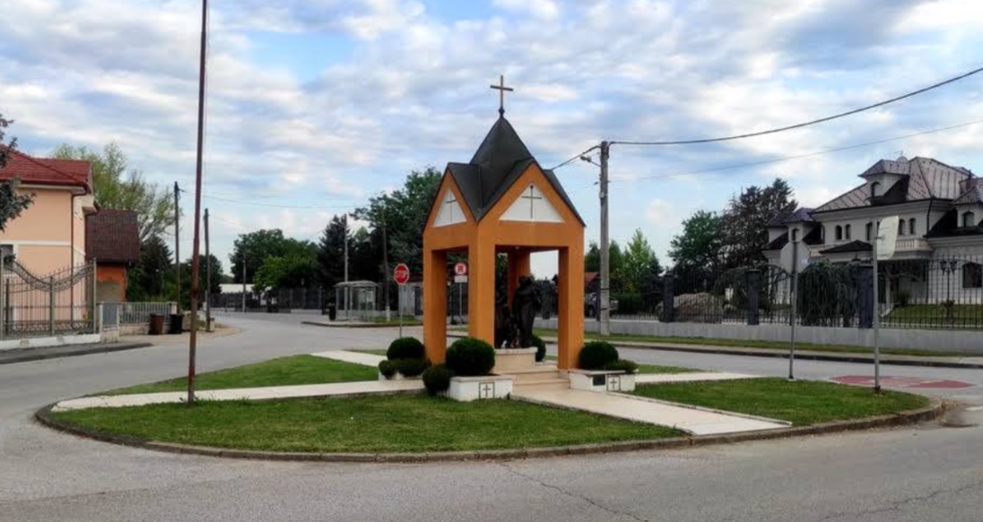 Zagreb, Novi Zagreb – istok - Poklonac sv. Obitelji - Szent Család útikápolna, nyitott