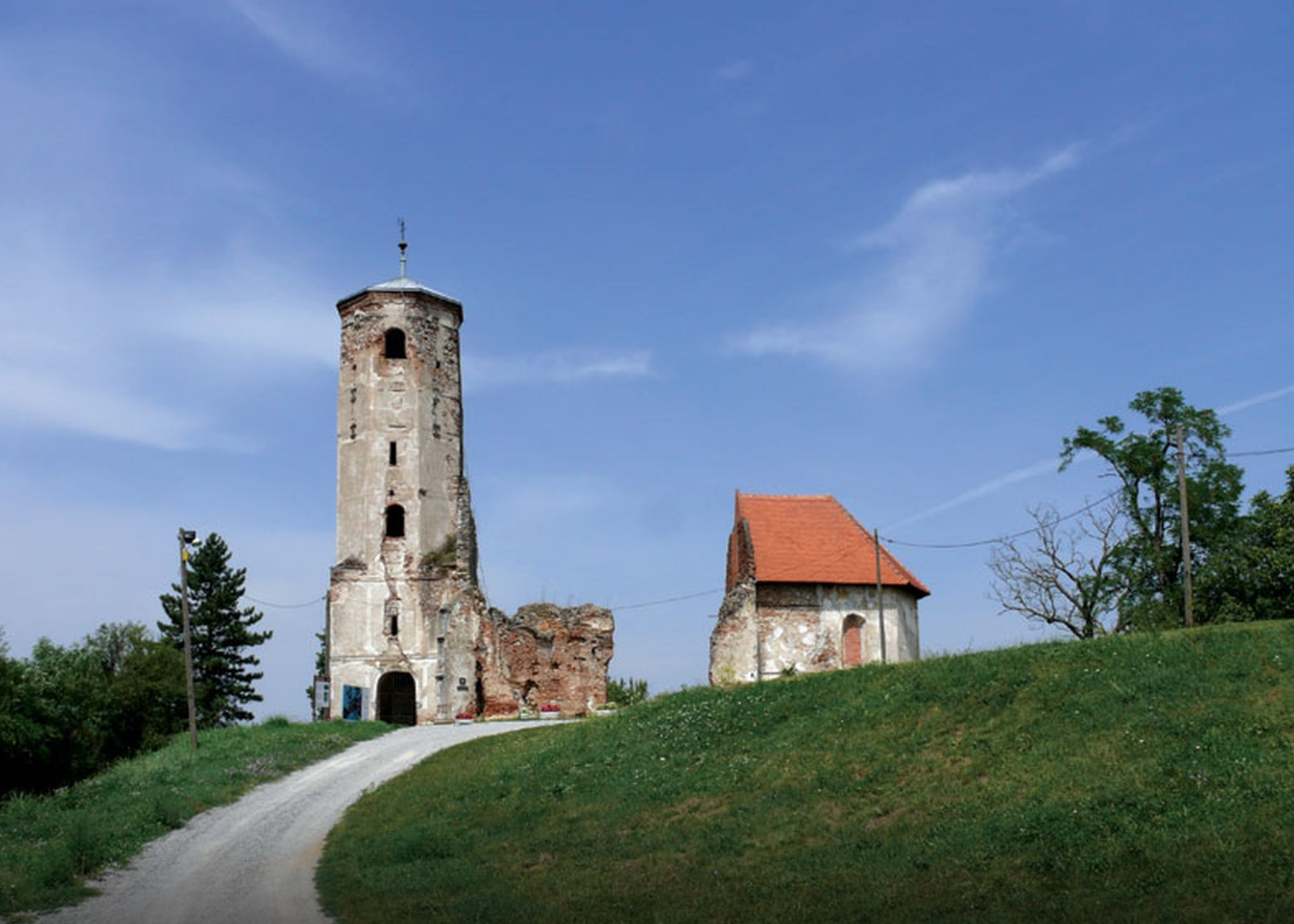 Prozorje - Stara crkva sv. Martina na Martin bregu - Szent Márton romtemplom a Márton-dombon (205 m)