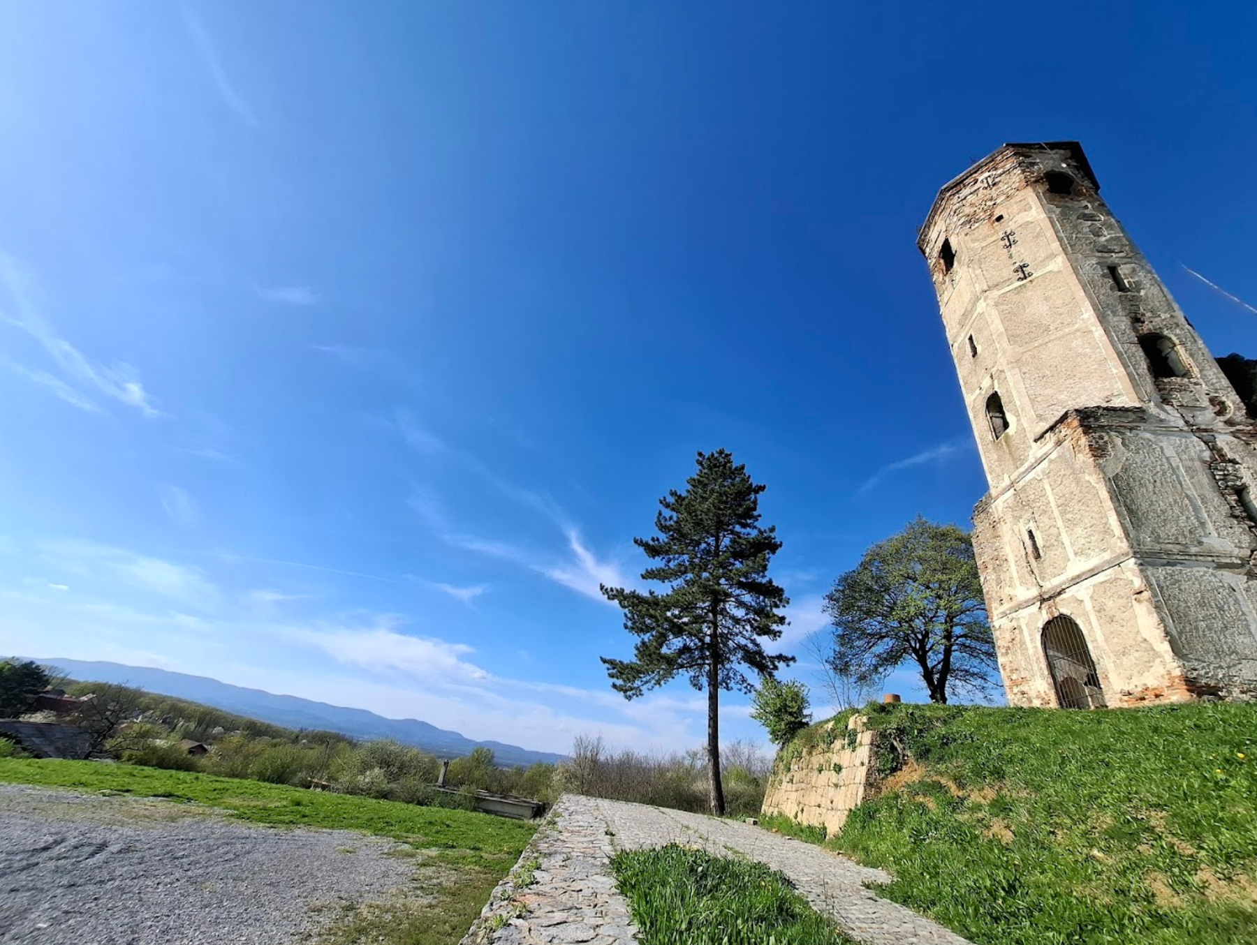 Prozorje - Stara crkva sv. Martina na Martin bregu - Szent Márton romtemplom a Márton-dombon (205 m)