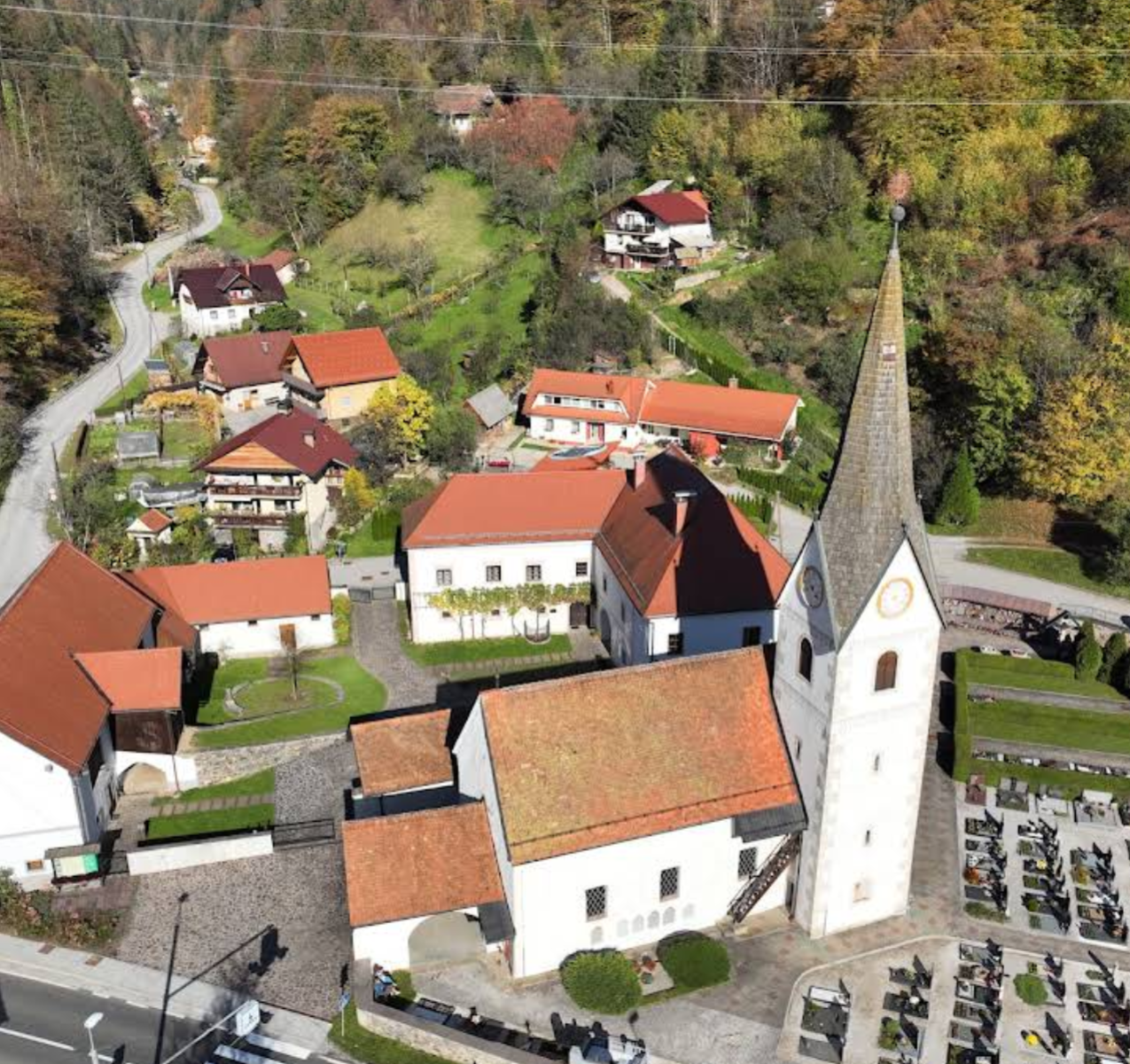 Brezno - Župnijska Cerkev sv. Marije Vnebovzete - Nagyboldogasszony-plébániatemplom