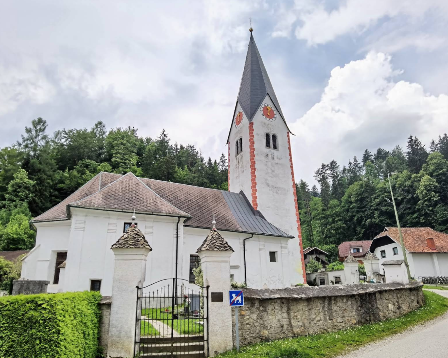 Črneče - Župnijska cerkev sv. Andreja in Jakoba - Szent András és Jakab-plébániatemplom