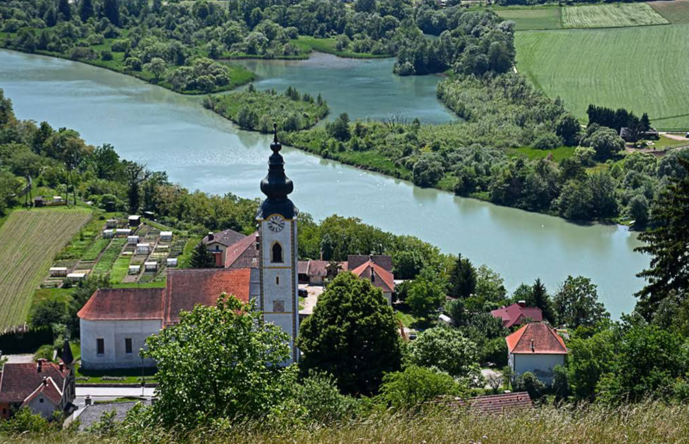 Dravograd - Župnijska cerkev sv. Janeza Evangelista - Evangelista Szent János-plébániatemplom