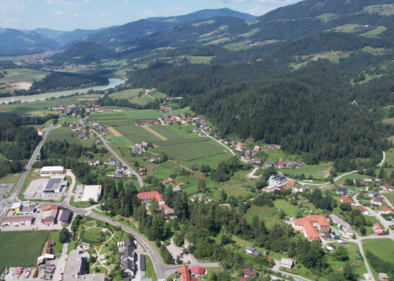 Radlje ob Dravi - Dvorec Radlje ob Dravi, Schloss Mahrenberg - Radlje kastélya