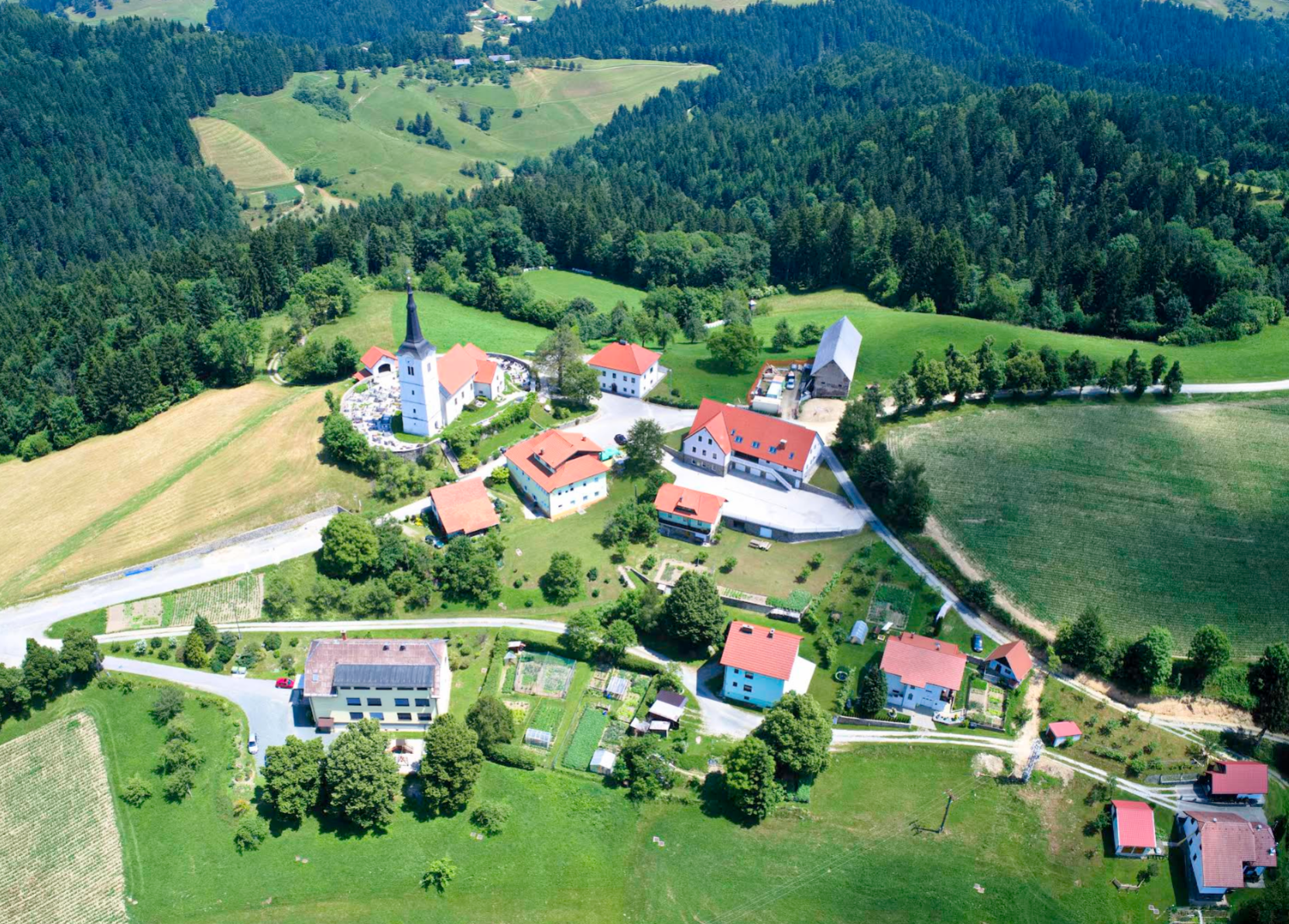 Remšnik - Župnijska cerkev sv. Jurija - Szent György-plébániatemplom