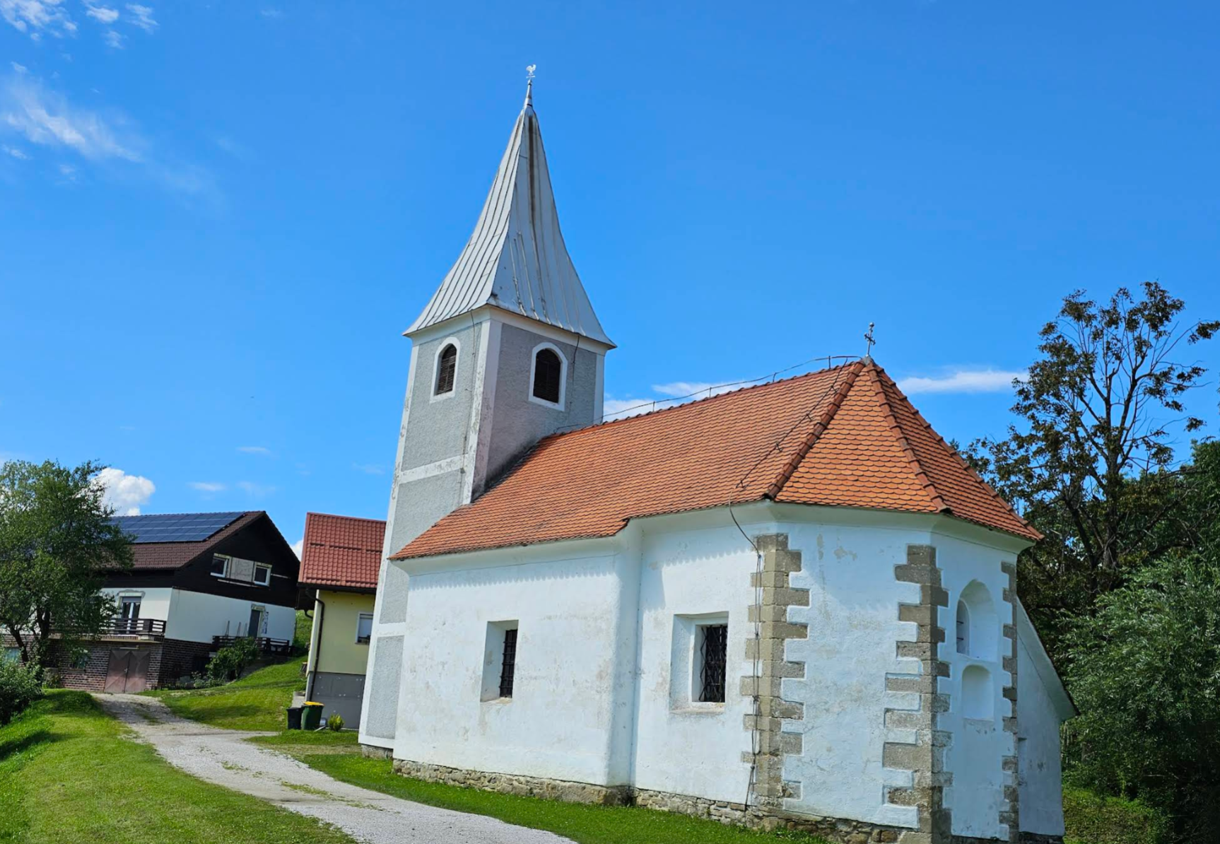 Šmiklavž - Cerkev sv. Helene - Szent Ilona-templom