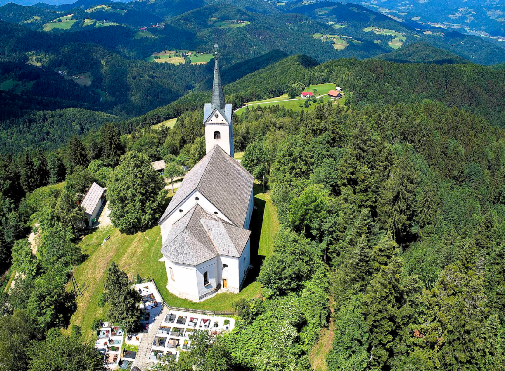 Sveti Anton na Pohorju - Župnijska cerkev sv. Antona Padovanskega - Páduai Szent Antal-plébániatemplom