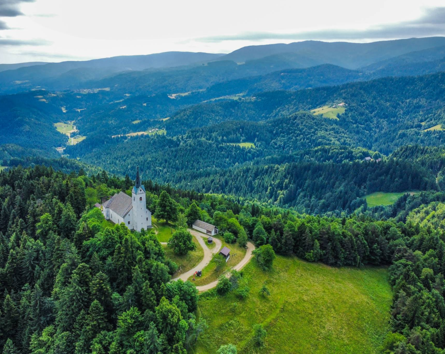 Sveti Anton na Pohorju - Župnijska cerkev sv. Antona Padovanskega - Páduai Szent Antal-plébániatemplom