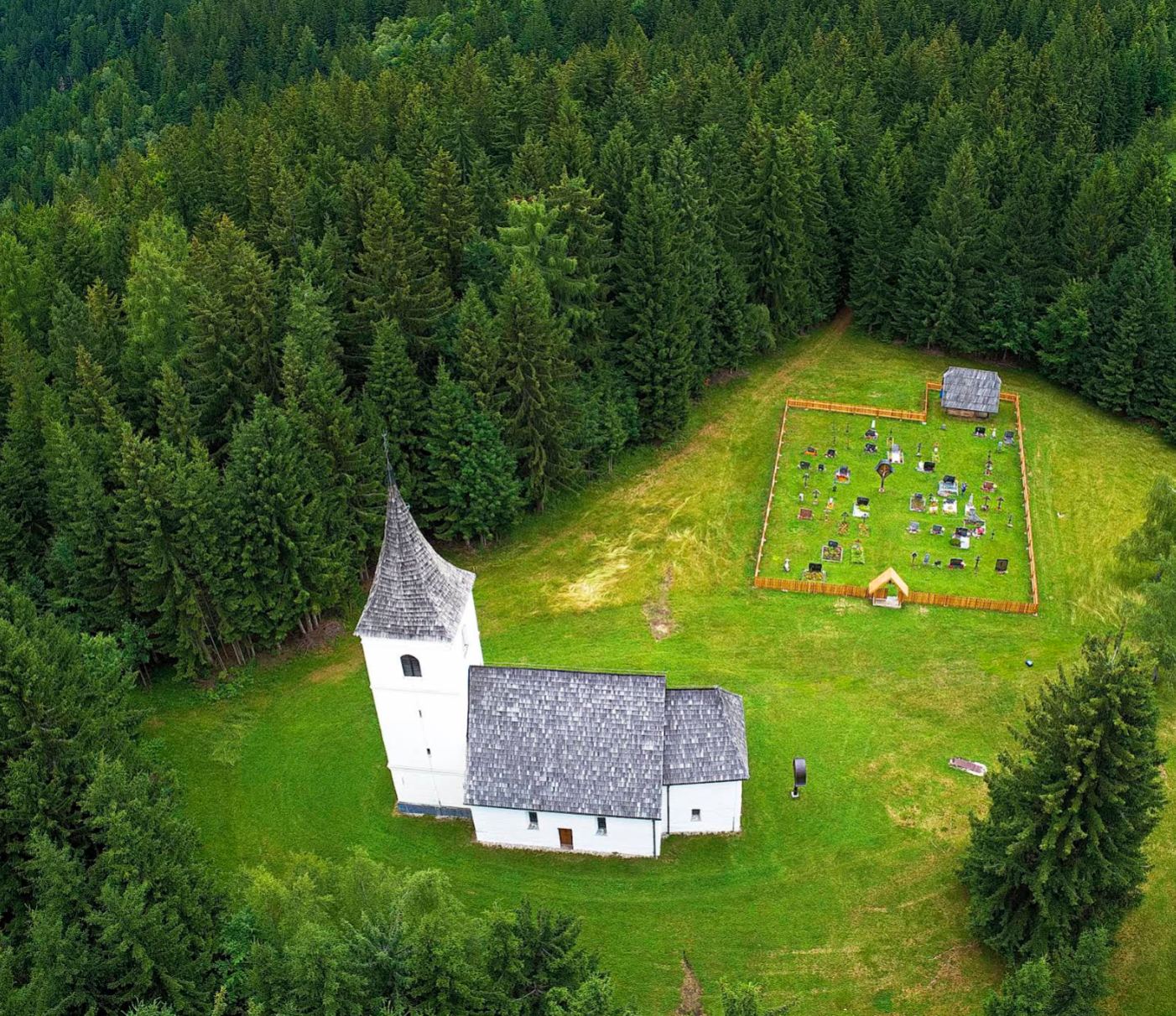 Sveti Jernej nad Muto - Župnijska cerkev sv. Jerneja - Szent Bertalan-templom