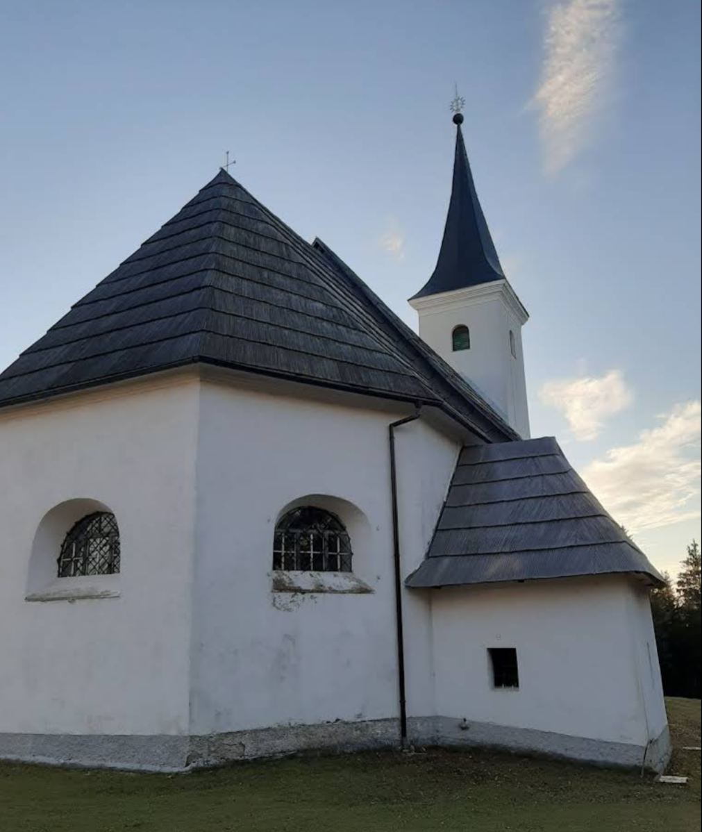 Sveti Trije Kralji - Cerkev Sveti Trije Kralji - Szent Háromkirályok-templom