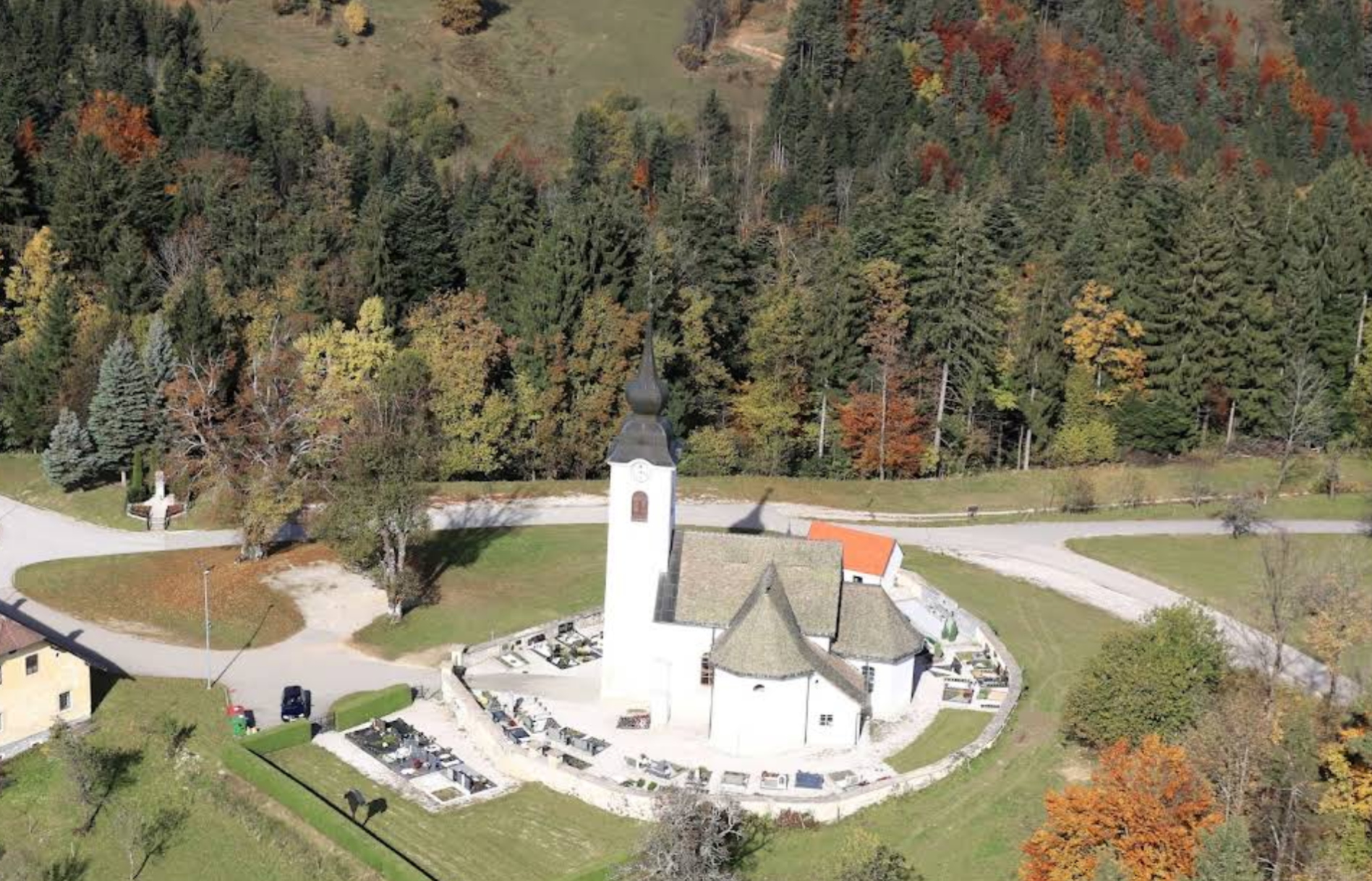 Završe - Župnijska cerkev sv. Vida - Szent Vitus-plébániatemplom