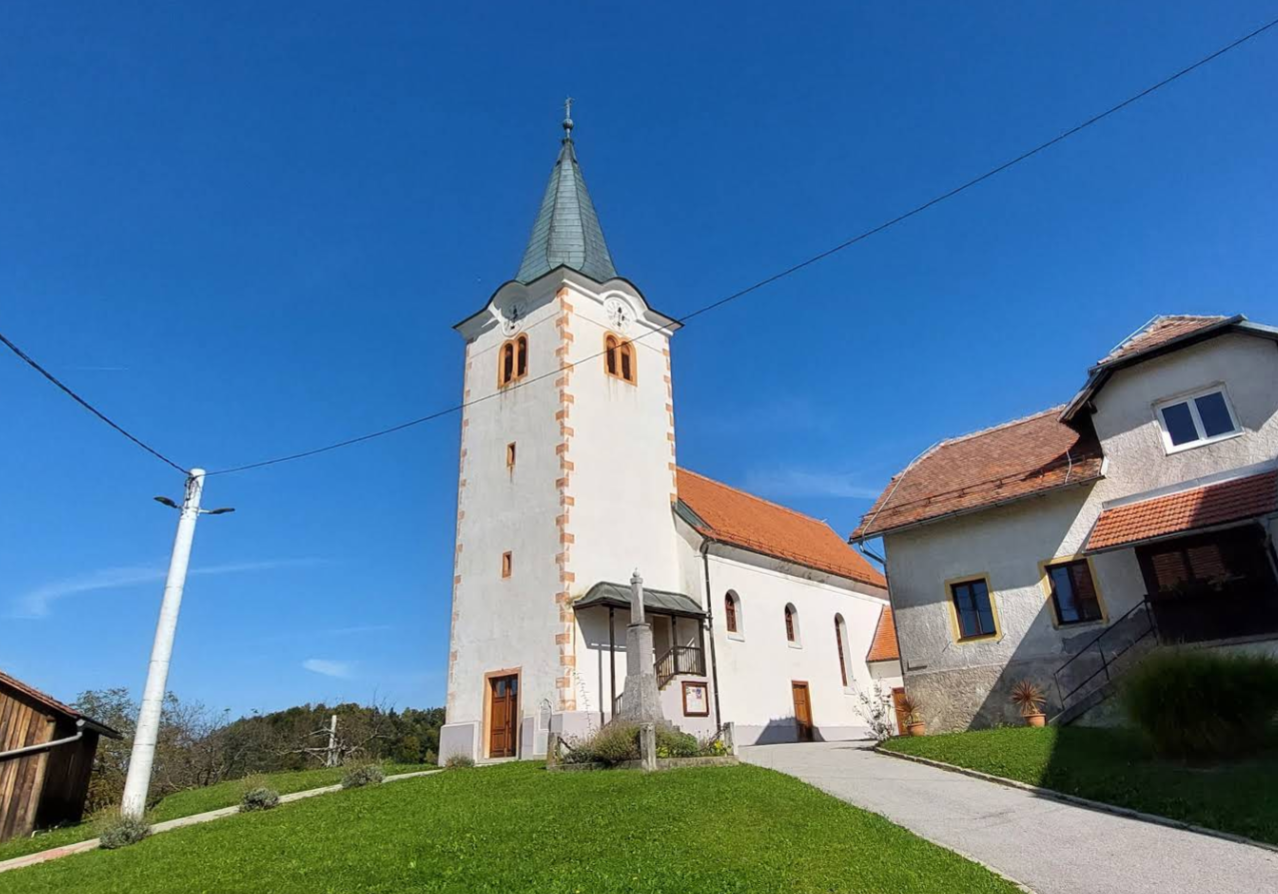 Gaj - Župnijska Cerkev Sv. Križ nad Mariborom - Szent Kereszt-plébániatemplom