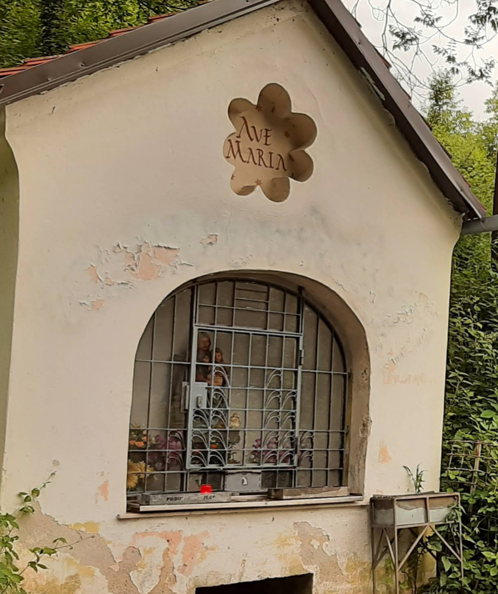 Kapelica Ob izvirkih, Jožefov studenec - kápolna a forrásoknál, Jószef-kút