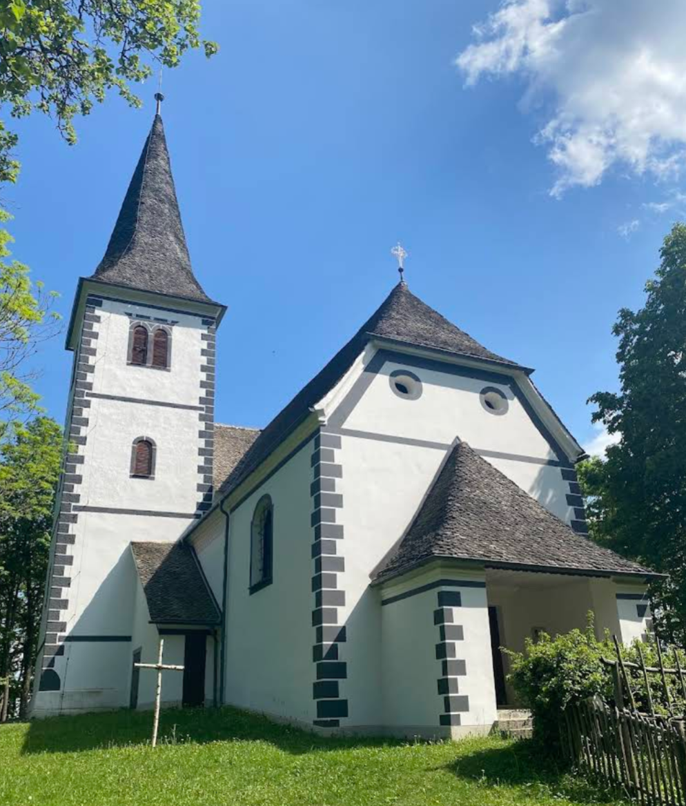 Pivola - Cerkev sv. Lenart - Szent Lénárt-templom