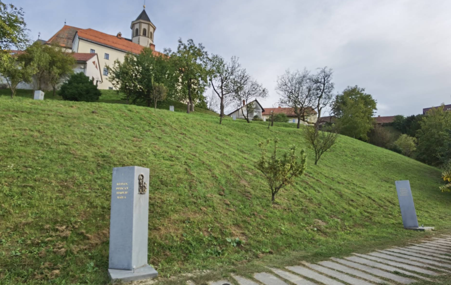 Ptujska Gora - Križev pot, pot miru - kalvarija - stációs keresztút, a béke útja,  kálvária