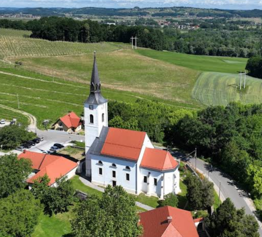 Zavrč - Župnijska cerkev sv. Nikolaja - Szent Miklós-plébániatemplom