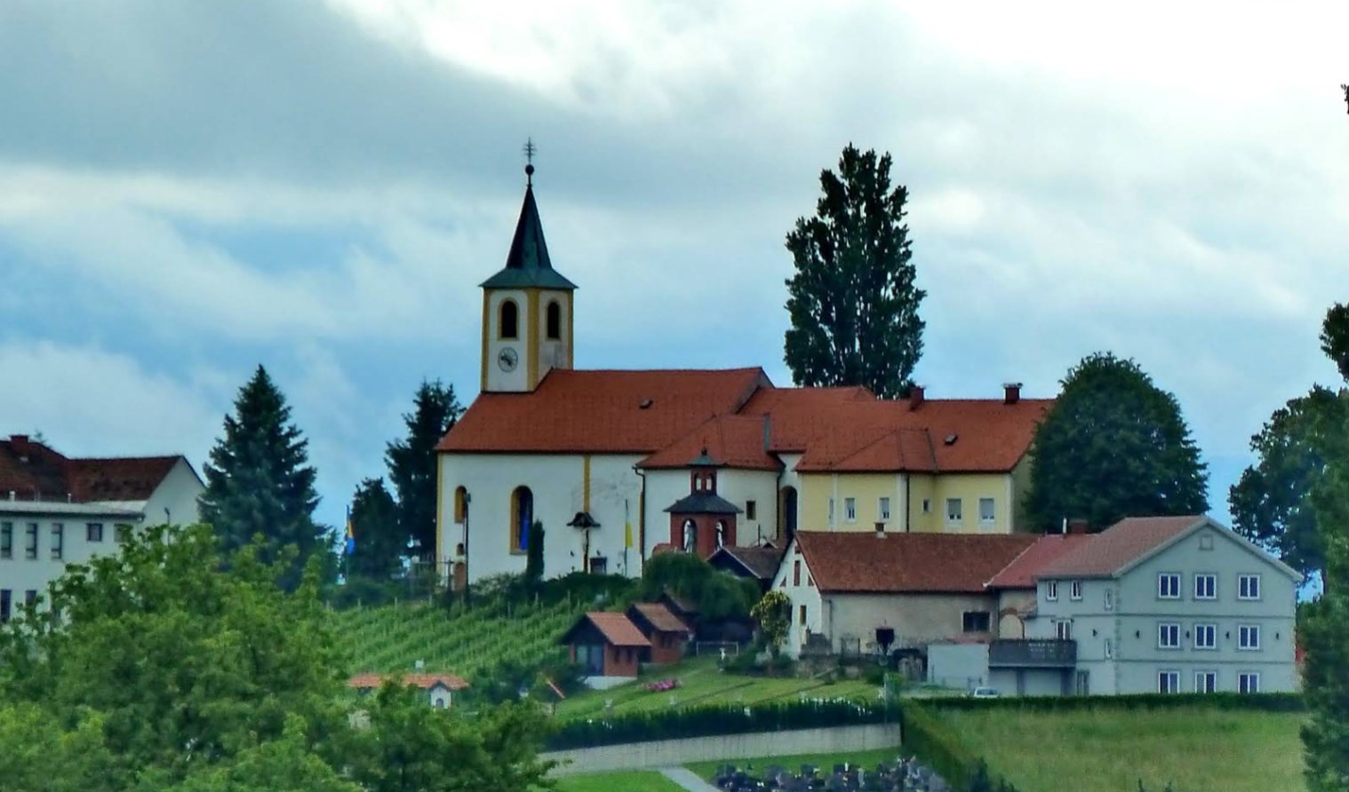 Zgornja Korena - Župnijska cerkev sv. Barbare - Szent Borbála-templom