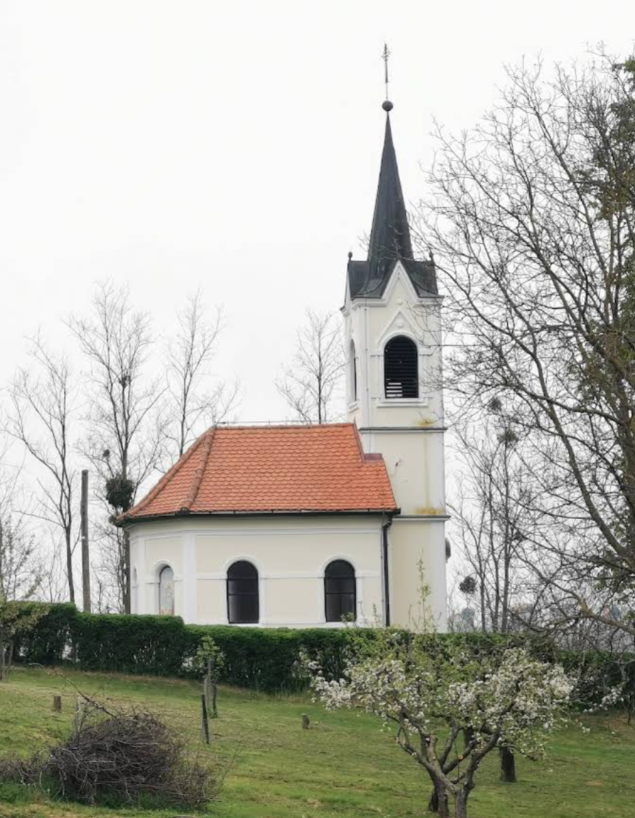 Čentiba - Csente - Kapela Marijinega rojstva - Kisboldogasszony-kápolna