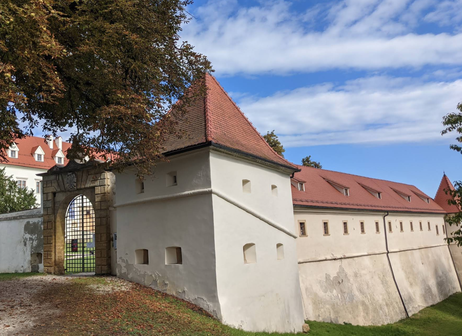 Figuralno znamenje Janeza Nepomuka - Nepomuki Szent János-szobor